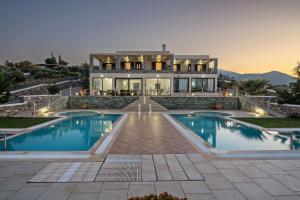 Sea Views at villa Anemomylos with Heated Pool, Ping Pong and Tennis