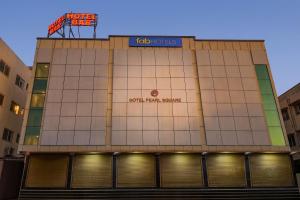 FabHotel Pearl Square