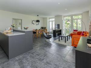 Apartment Modern by Interhome