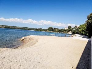 Holiday Home Ferienvilla Roko mit beheiztem Pool by Interhome