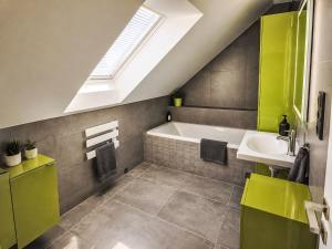Apartment Chalet Houbovy vrch by Interhome