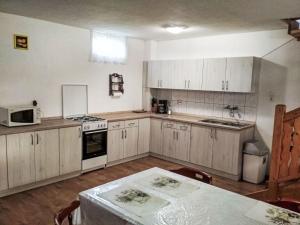Holiday Home Schönes Holzhaus in Balatonfokajár by Interhome
