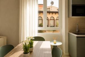 Arena Deluxe Studio - 200m from the Arena