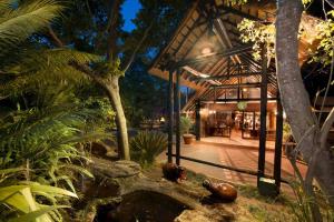 Kruger Park Lodge by First Private Stays