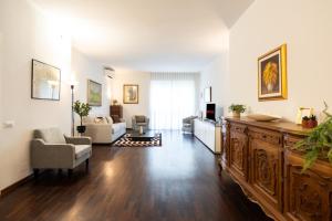 Valtorta Living - Elegant 3BR Apartment MM Turro