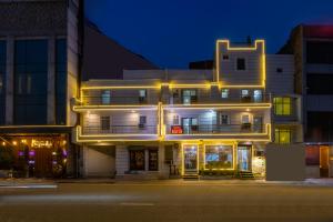 HOTEL Grand Ravin near Delhi Airport