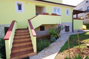 Apartment Robi