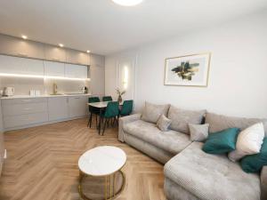 Częstochowa Signature Apartments by BookingHost