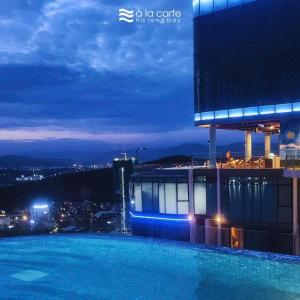 A La Carte Ha Long Bay Apartment- OC Home