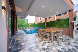 Villa Liva 2