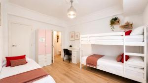 Cozy and spacious flat in the heart of Russafa