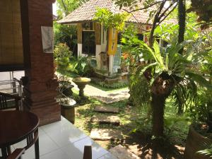Santana Bali Home stay