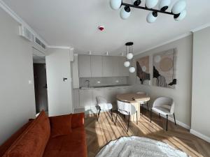 Apartament 415 by Pileckiego Residence Parking w cenie
