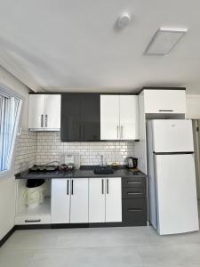 Doğan Suit Apart