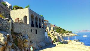 Villa Castello Hydra Greece