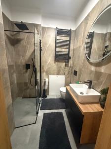 Stylowy Loft Apartament z Antresolą w Centrum Gorzowa