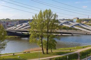 Exclusive Air Conditioned Studio in Cracow with Parking and Desk Close to the River by Renters Prestige