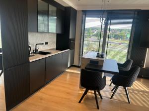 Apartament Premium, Osiedle Bella Vista, Wojska Polskiego 195, Kielce, MSPO 2026, Invoice, Free Parking