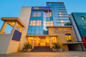 FabHotel Grand Gunas
