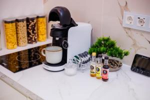 Cloud Studio with Free Private Parking & Self Check-In