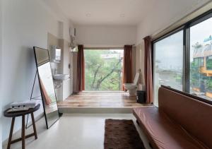 Whispering Stones 4BHK Modern Spacez Villa with Indoor Bar