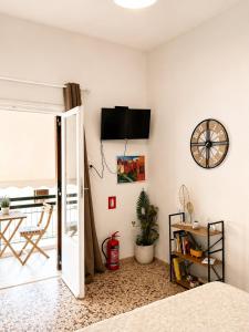 Mia Nest