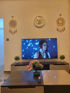 1 bedroom Prime suite with pool and gym access