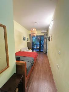 Center Old Quarter Home