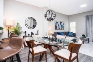 3BR Home Near Disney at Emerald Island