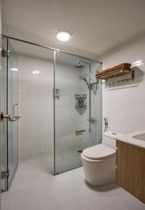 Rare Rooms in Saigon by The Bloom Pham Viet Chanh - 5 minutes to District 1, City Center