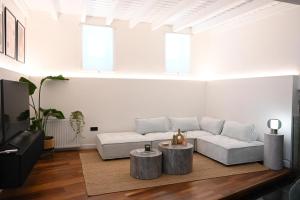 Under the Acropolis Plaka Luxury Apartment