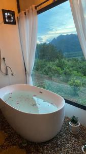 Phupha Chiewlarn Resort