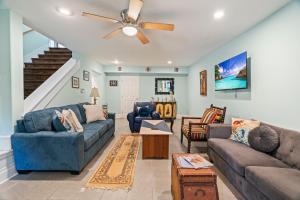 Make new memories at Galvez Cottage