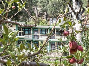 The Homgarang Abode