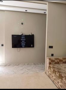 Tamaris retreat Stylish Stay near Aquaparc and JACK Beach