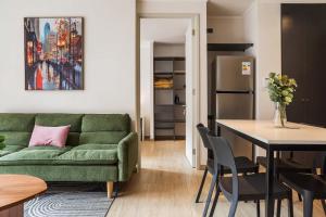 Urban Retreat Ines Matte Urrejola Full Amenities