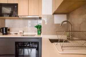 Chic Providencia Apt 2BR 2BA Sleeps 5