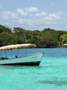 Azulea Bacalar Hotel & Spa - Lagoon Front