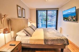 HOM I Piscina Temperada, WiFi, Estacionamiento, Calefacción Central, Vista parcial al lago