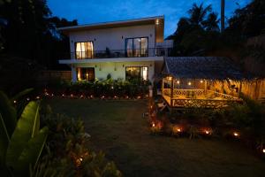 Sunax Village