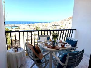 NEW SUNSHINE OCEAN APARTMENT ACHACAY, Los Cristianos, Tenerife