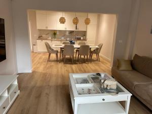 Grand Relax Cape Cod by RV Apartments
