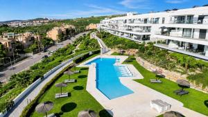 Doña Julia by Addeus - Modern Corner Apartment with Garage Parking