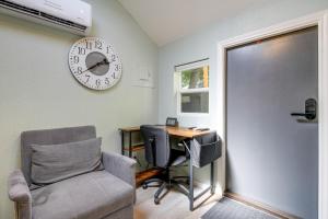 San Antonio Tiny Home, 4 Mi to Brackenridge Park