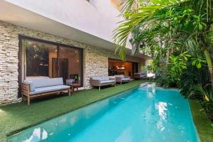 Villa Mayas