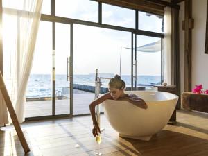 Kuredhivaru Resort and Spa - Maldives