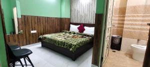 Hotel Neel Kamal Near Chandigarh Railway Station