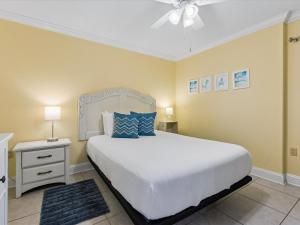 Ocean Breeze East #602