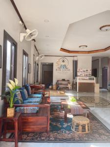 Ban Loom Guesthouse & Weaving Workshop