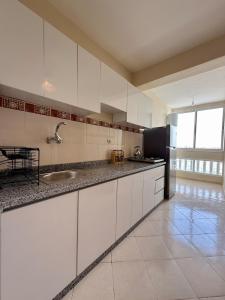 Sunny apartment with balcony for families